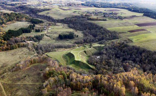 11_Dukstos upelio slenis.jpg